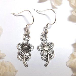 Silver Flower Earring Set Gift Idea for Her Girl Fashion Accessory Jewelry 6914